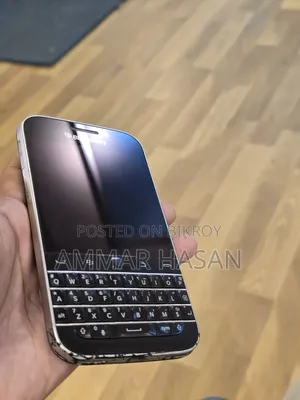 ব্ল্যাকবেরি ক্লাসিক ১৬ জিবি কালো