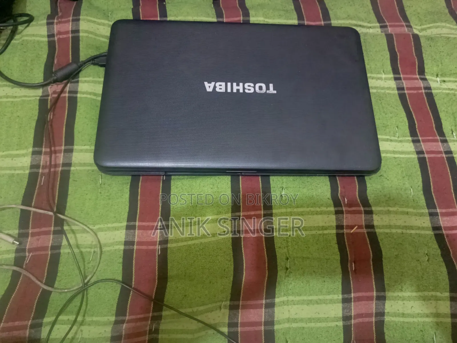 Laptop Toshiba 4GB HDD 32GB