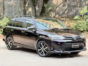 Toyota Corolla Fielder 1.5 Hybrid FWD 2018 Purple