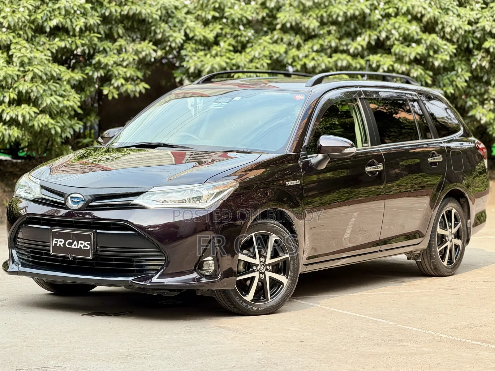 Toyota Corolla Fielder 1.5 Hybrid FWD 2018 Purple