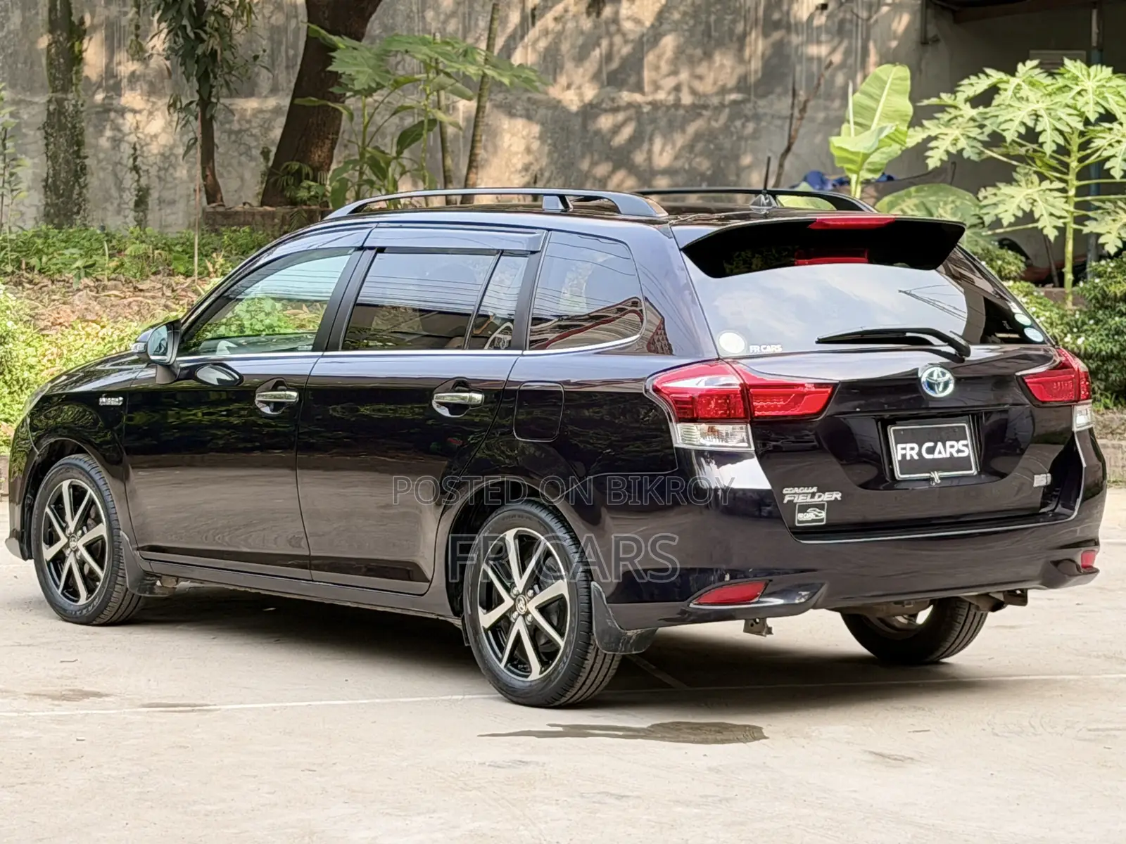 Toyota Corolla Fielder 1.5 Hybrid FWD 2018 Purple