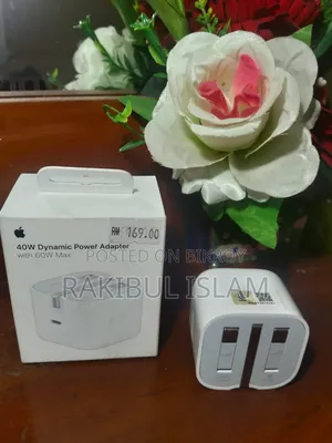 iPhone 18 Pro Max And 40w Original Charger + Backpart