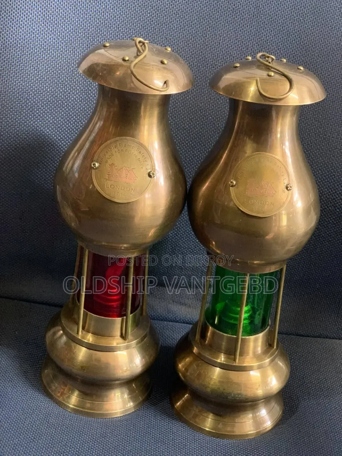 এন্টিক পিতলের হারিকেন