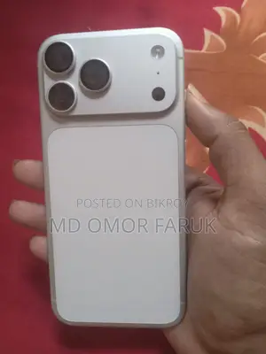অ্যাপল আইফোন ১৭ প্রো ম্যাক্স ২৫৬ জিবি হোয়াইট