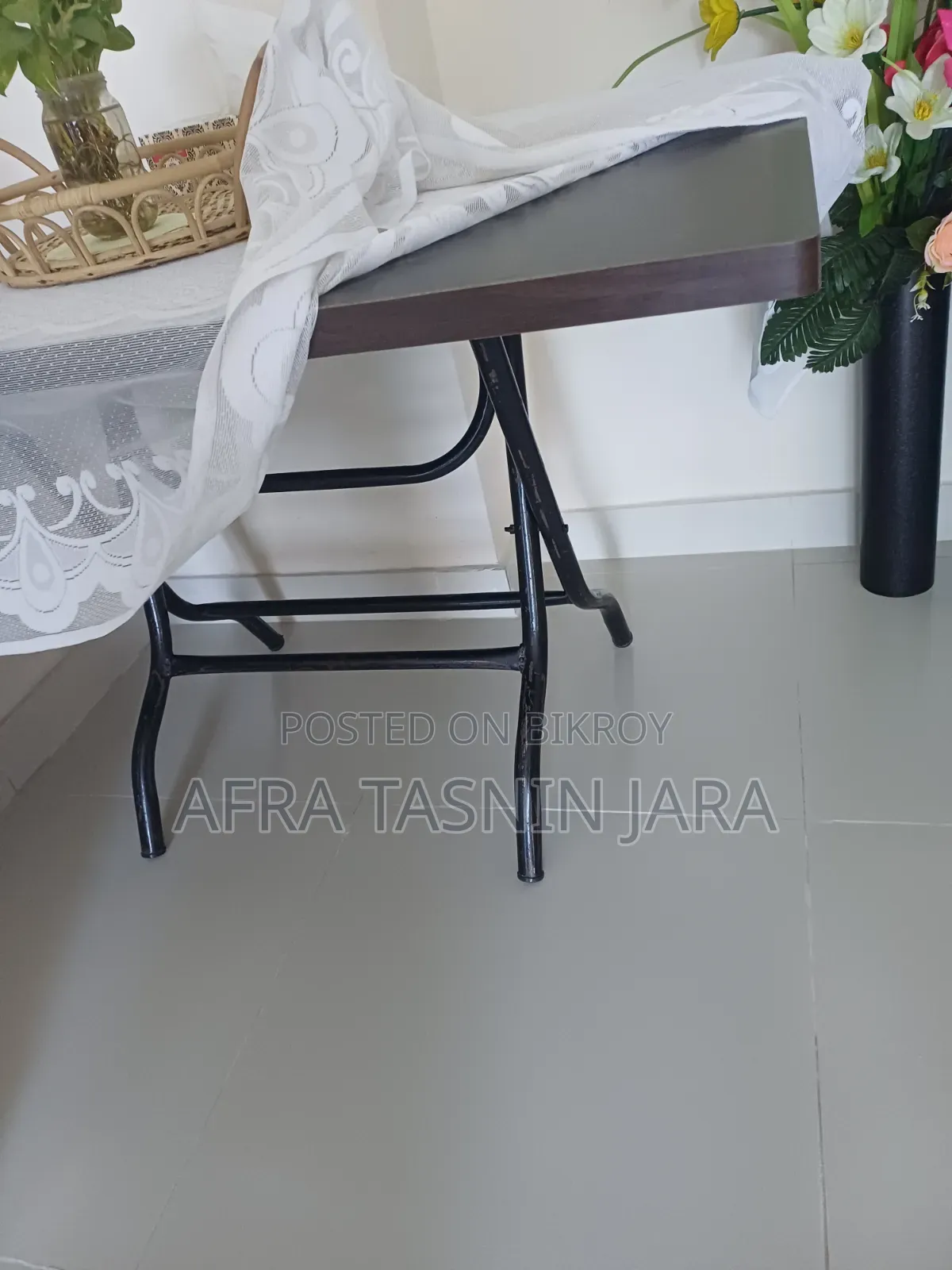 A Board Table Will Be Sold