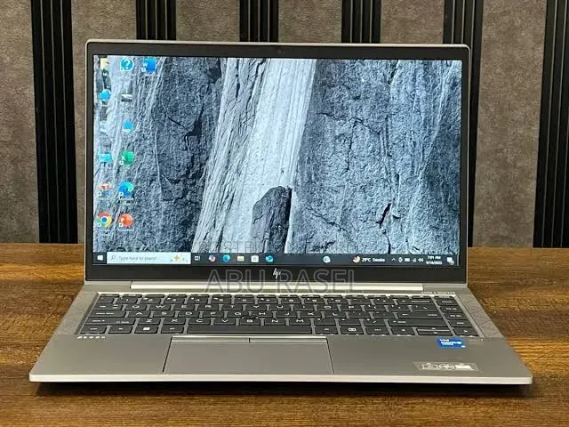 HP 14z Laptop 8GB Intel Core i5 256GB SSD