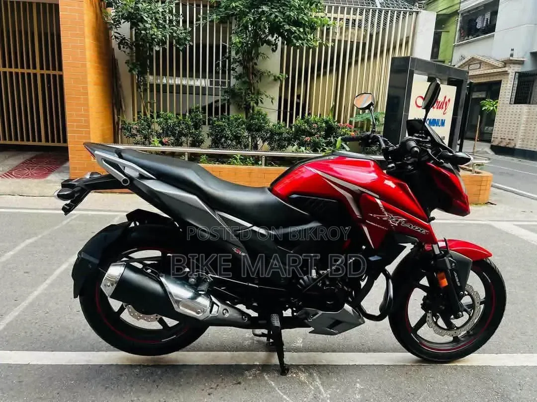 Honda X-Blade 160 2022 Red