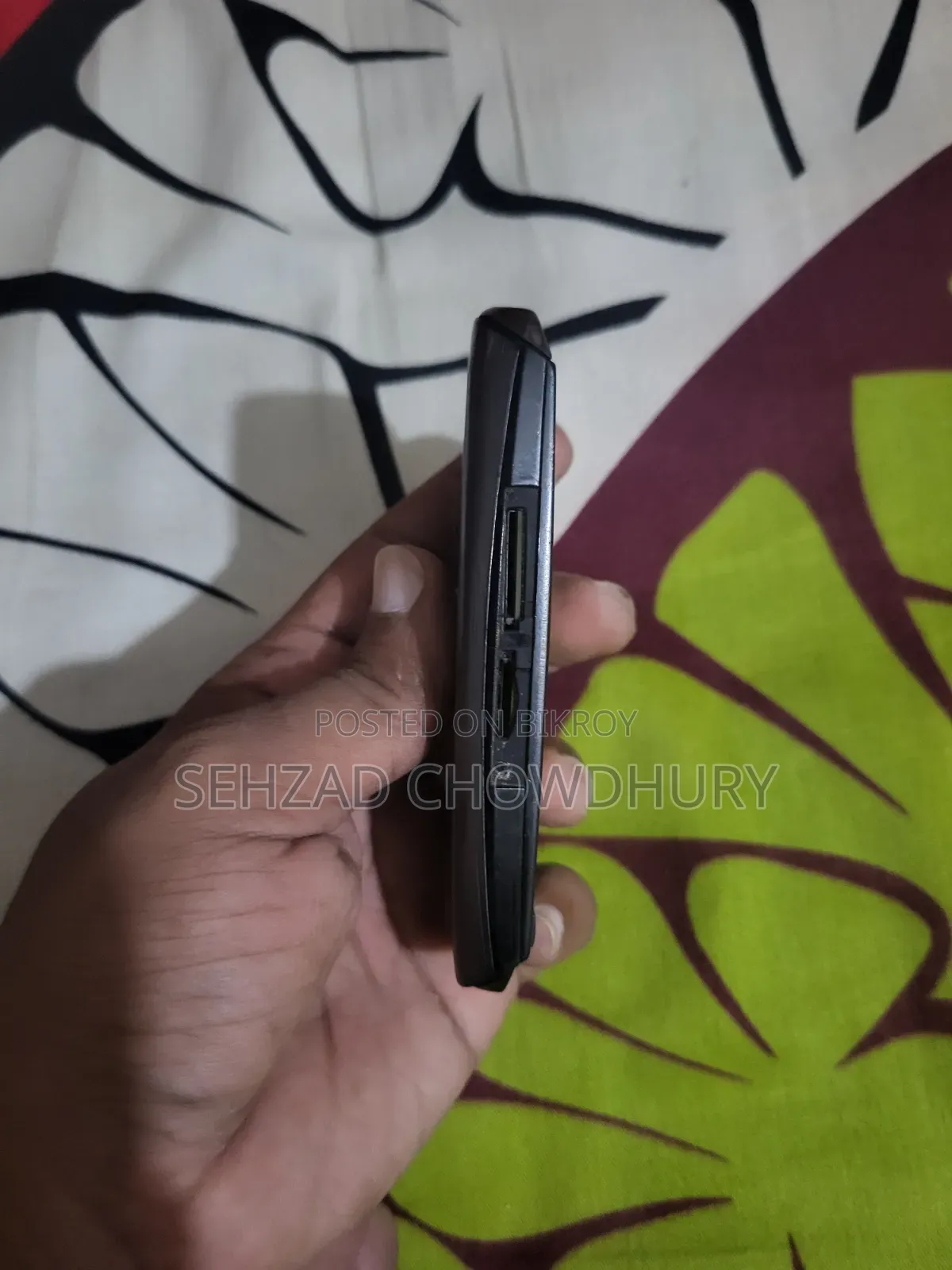 নকিয়া আশা ৩০৫ কালো