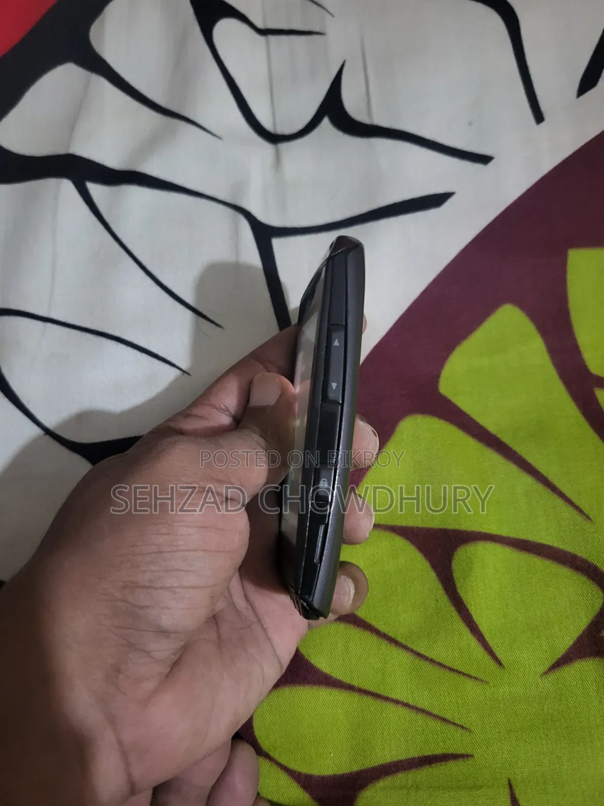 নকিয়া আশা ৩০৫ কালো