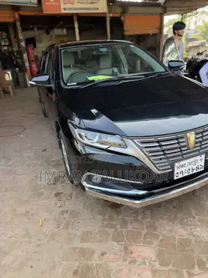 টয়োটা প্রমিও ২০১০ কালো
