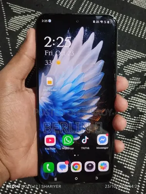 টেকনো স্পার্ক ৪০ প্রো প্লাস ২৫৬ জিবি