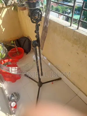ফোকাসরাইট স্কারলেট ২আই২ ৩য় জেন + অডিও-টেকনিকা এটি২০৩৫ মাইক স্ট্যান্ডসহ