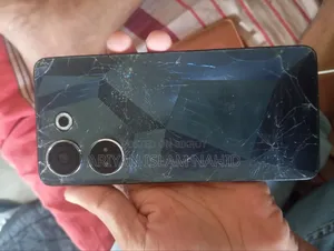 টেকনো ক্যামন ২০ ২৫৬ জিবি নীল