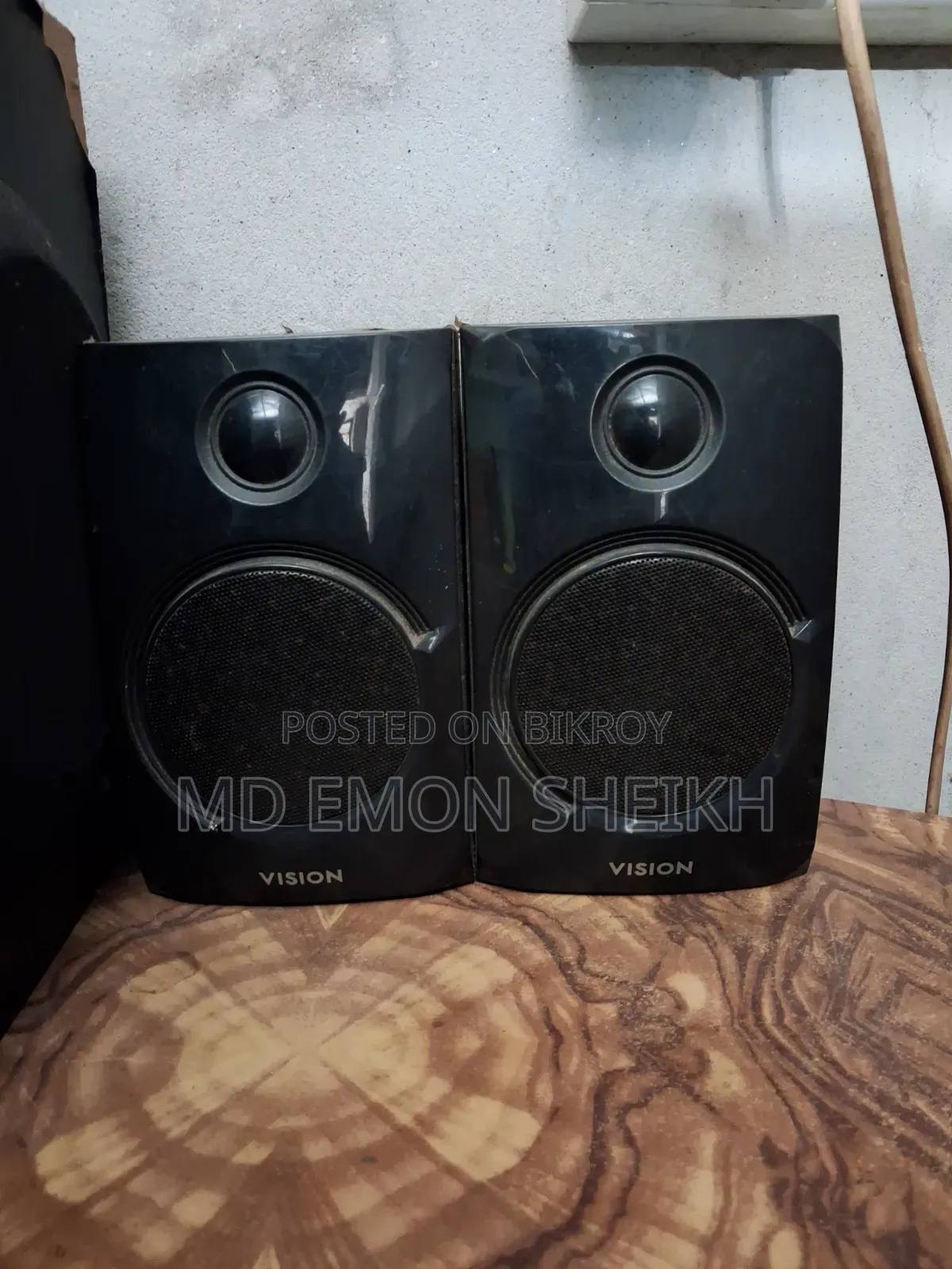 Vision Computer Sound Box.