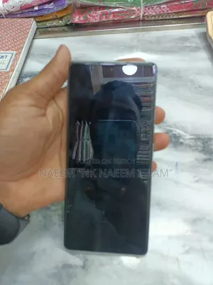 Tecno Camon 40 128 GB