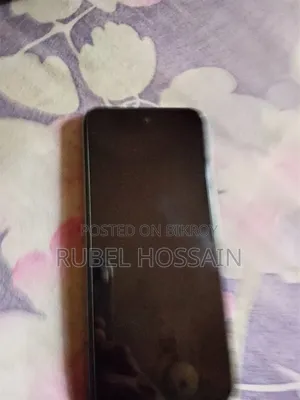 Symphony Z60 64 GB