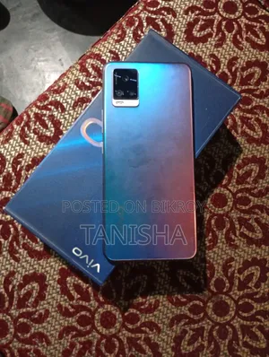 ভিভো ভি২০ ১২৮ জিবি রোজ গোল্ড