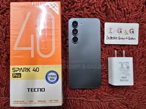 Tecno Spark 40 Pro 128 GB Black