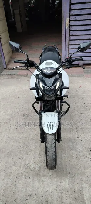 হিরো থ্রিলার ১৬০আর ২০২১ হোয়াইট