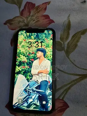 অ্যাপল আইফোন এক্সআর ৬৪ জিবি কালো