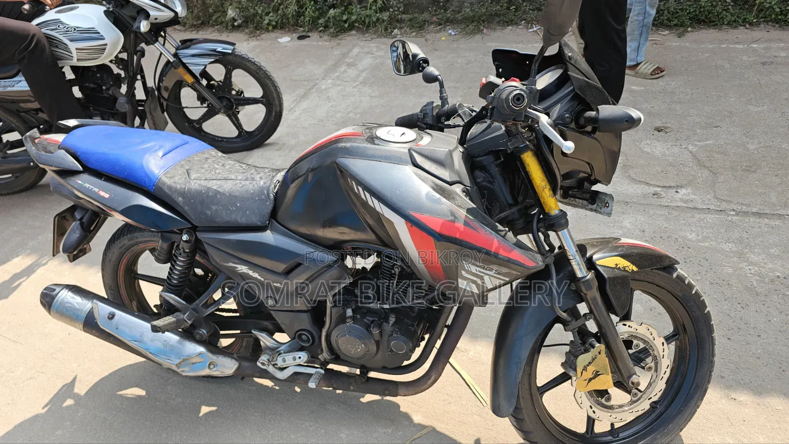 TVS Apache RTR 160 2V 2019 Black