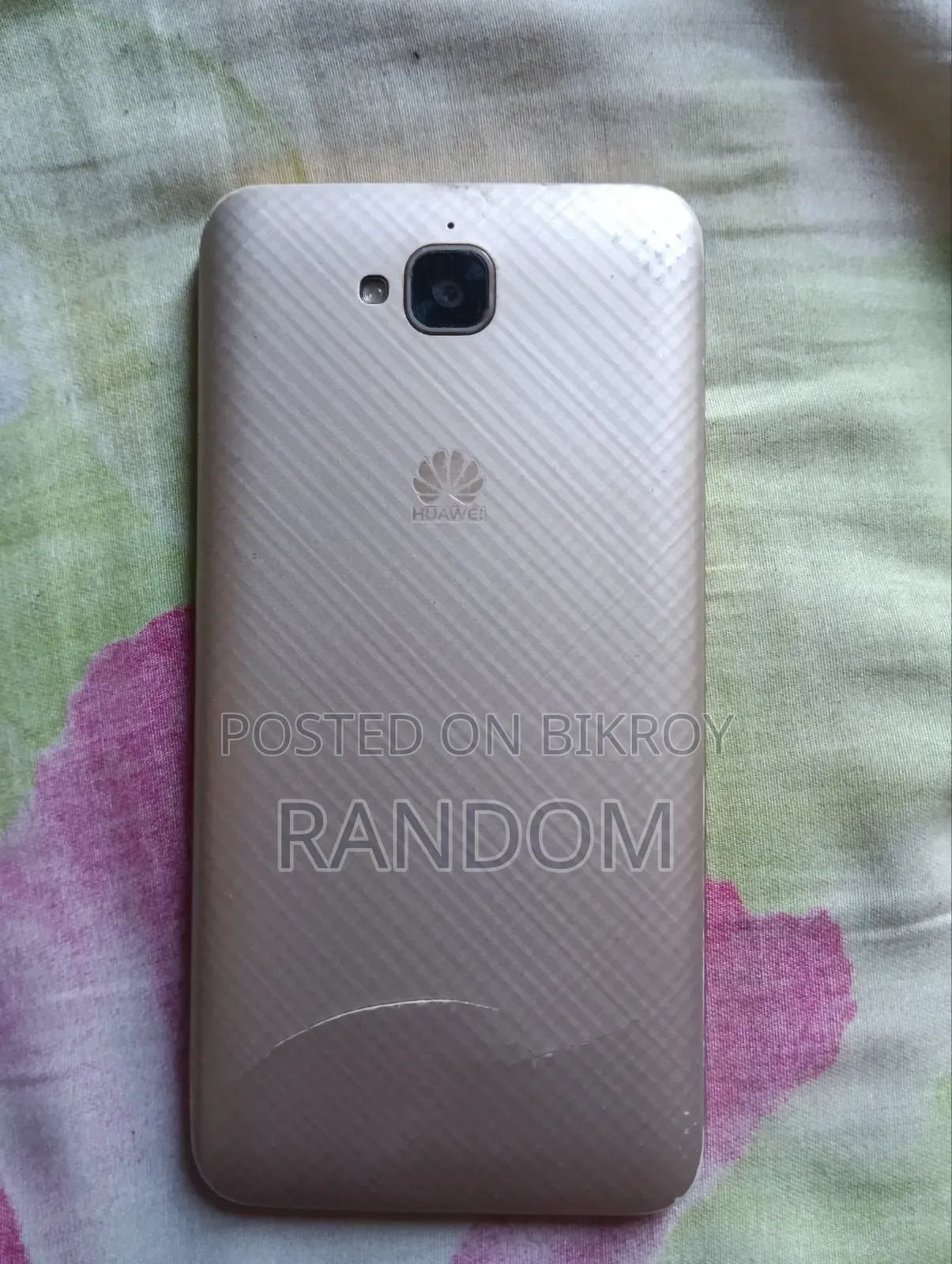 Huawei Y6 16 GB Silver