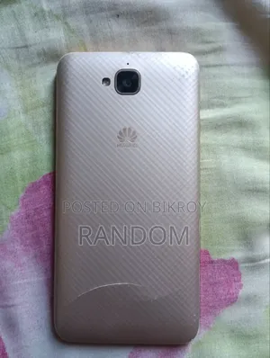 Huawei Y6 16 GB Silver
