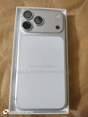 New Apple iPhone 17 Pro Max 256 GB Silver