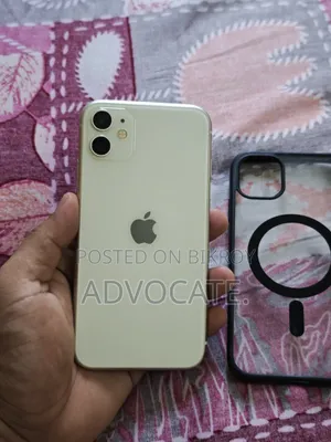 অ্যাপল আইফোন ১১ ১২৮ জিবি হোয়াইট