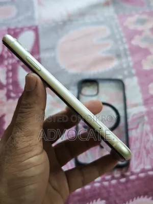 অ্যাপল আইফোন ১১ ১২৮ জিবি হোয়াইট