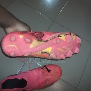 মেনস ফুটবল বুটস, শুজ ফর মেন