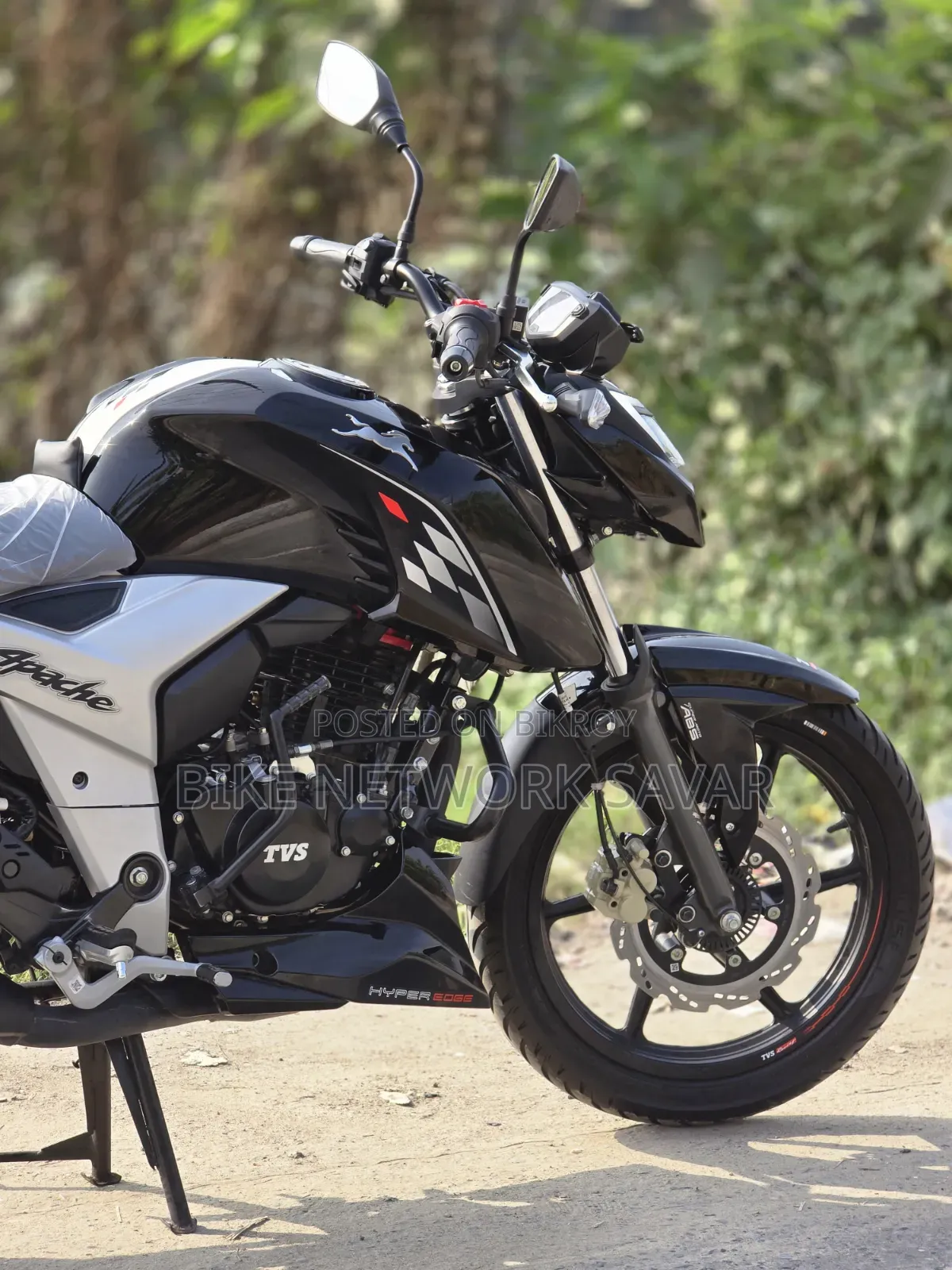 New TVS Apache RTR 160 4V 2026 Black