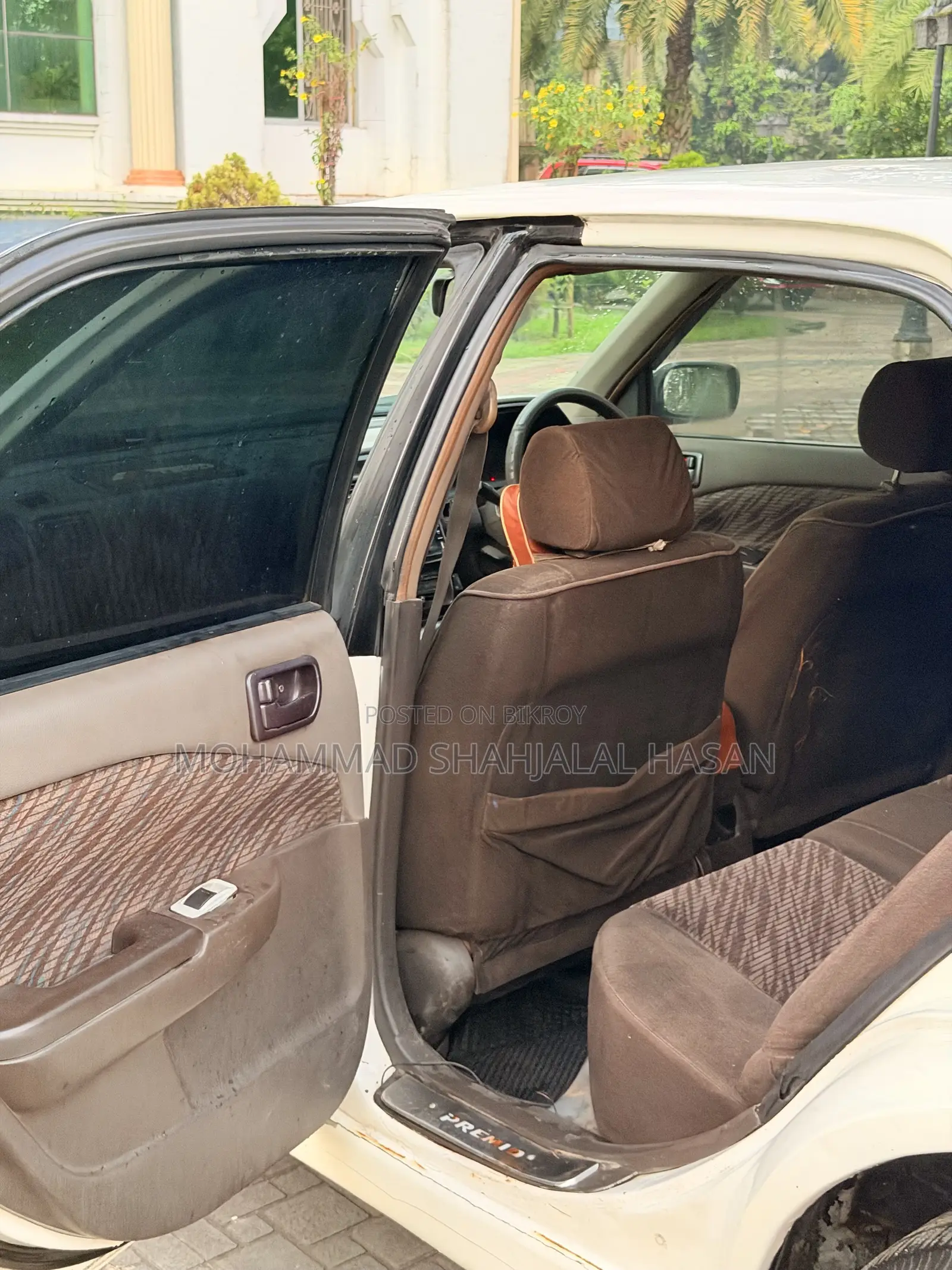 Toyota Corona Premio 1.6 Front-Wheel Drive 1998 Pearl