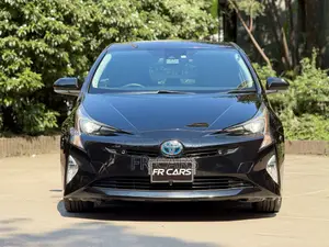 Toyota Prius Four Touring 2018 Black