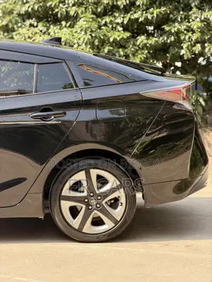 Toyota Prius Four Touring 2018 Black