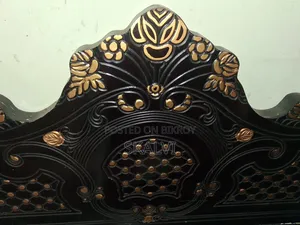 ভালো মানের মালোসিয়া খাট বিক্রি করা হবে