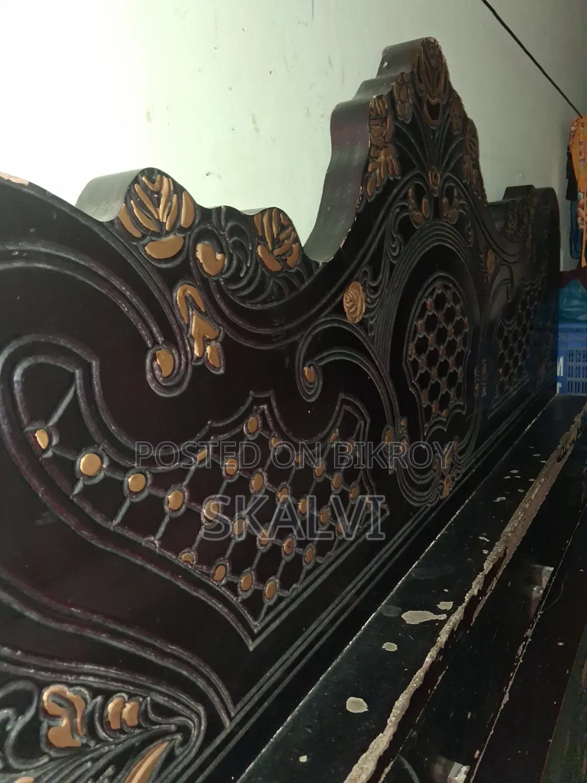 ভালো মানের মালোসিয়া খাট বিক্রি করা হবে