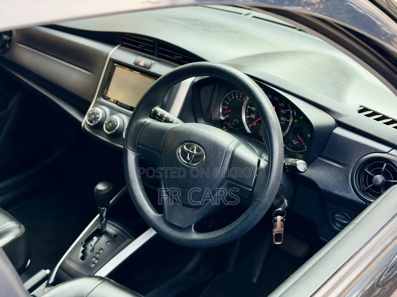 Toyota Corolla Fielder 1.5 Hybrid Front-Wheel Drive 2018 Black