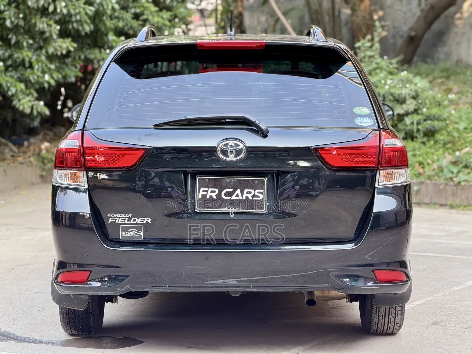 Toyota Corolla Fielder 1.5 Hybrid Front-Wheel Drive 2018 Black