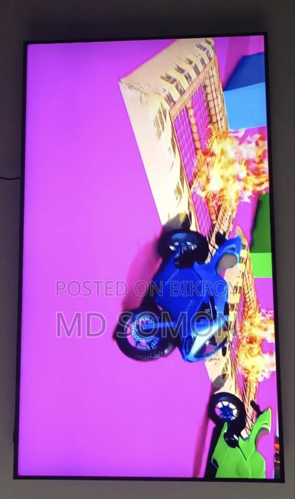 Samsung TV is very good like new
