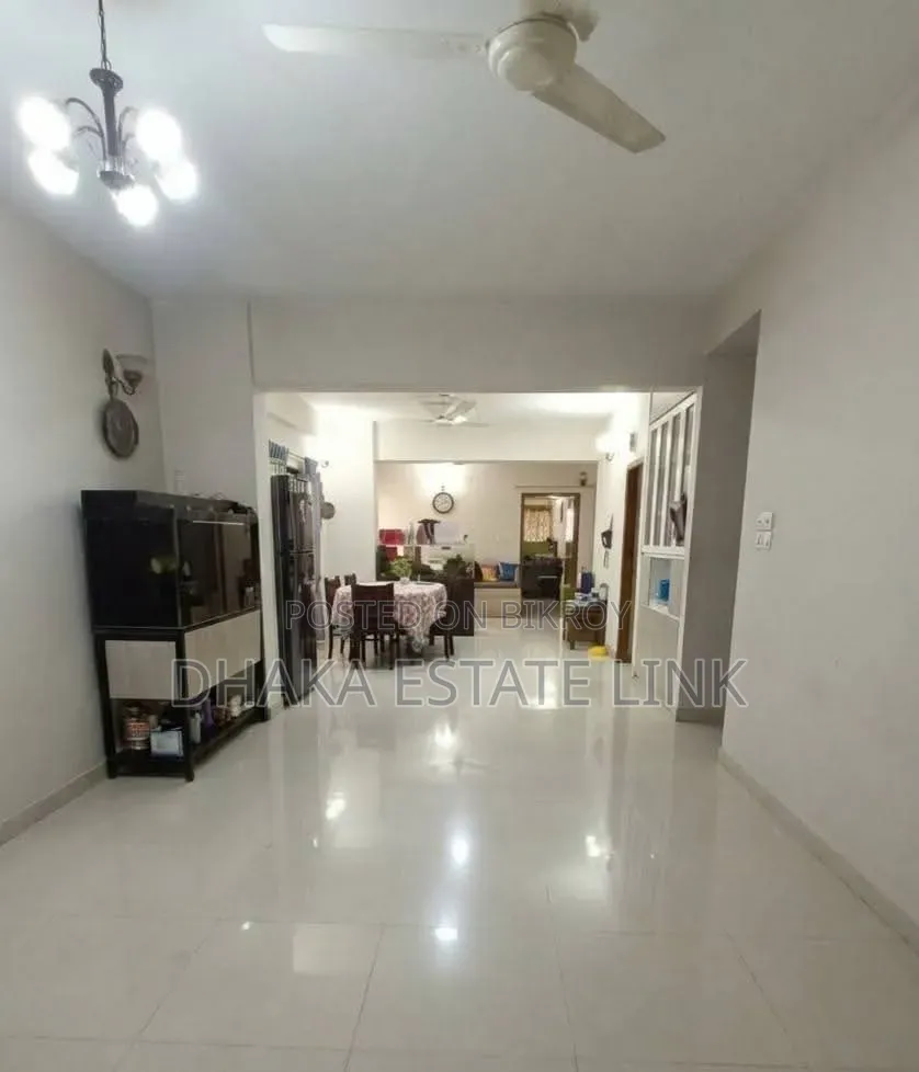 ধানমন্ডিতে ৩ বেডরুমের অ্যাপার্টমেন্ট বিক্রয়