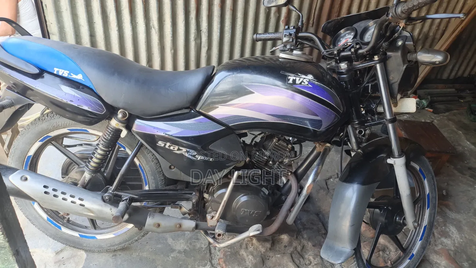 TVS 2010 Black