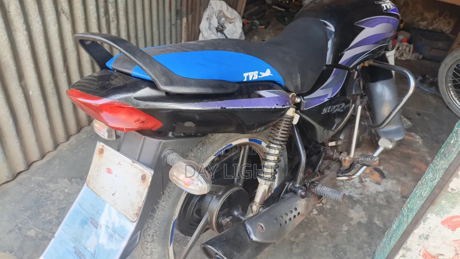 TVS 2010 Black