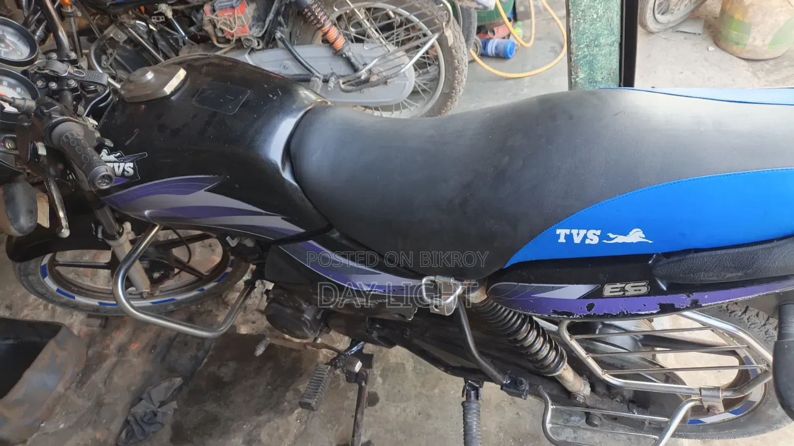 TVS 2010 Black