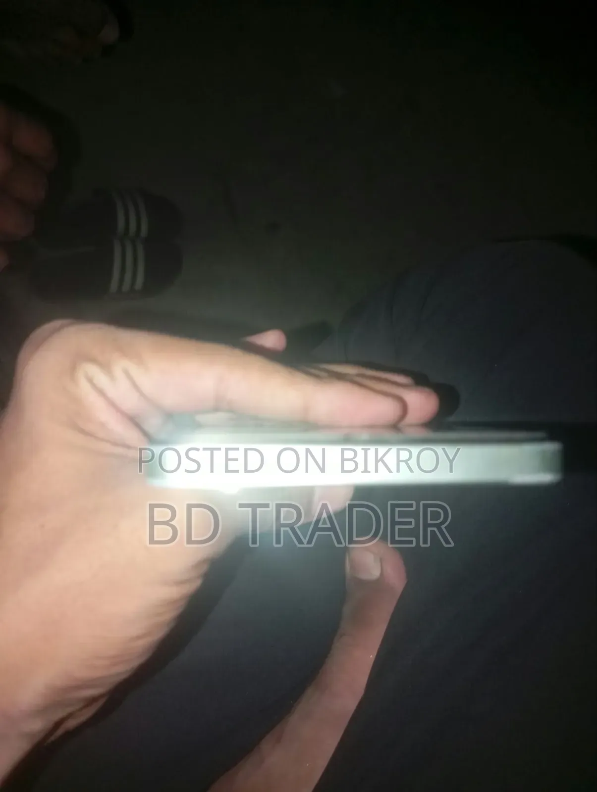 রিয়েলমি নোট ৬০এক্স ৬৪ জিবি হোয়াইট
