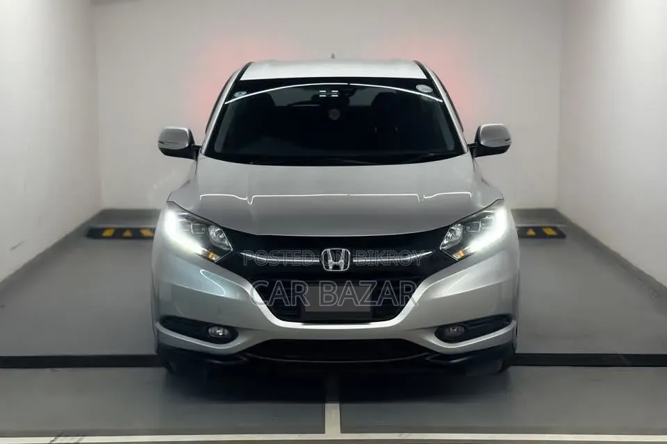 Honda Vezel 1.5 2WD 2014 Silver