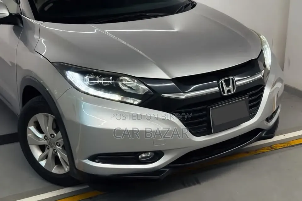 Honda Vezel 1.5 2WD 2014 Silver