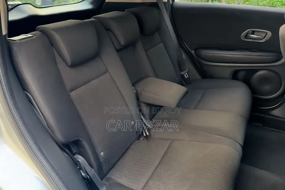 Honda Vezel 1.5 2WD 2014 Silver