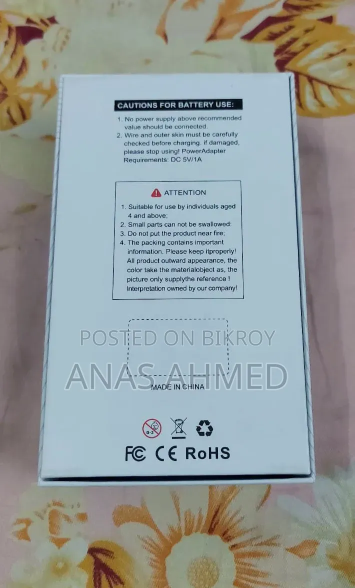 A photo video camera.