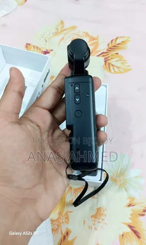 A photo video camera.